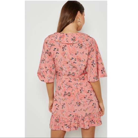 NEW TOPSHOP SHORT SLEEVE RUFFLE FLORAL PRINT MINI WRAP DRESS - Picture 6 of 9